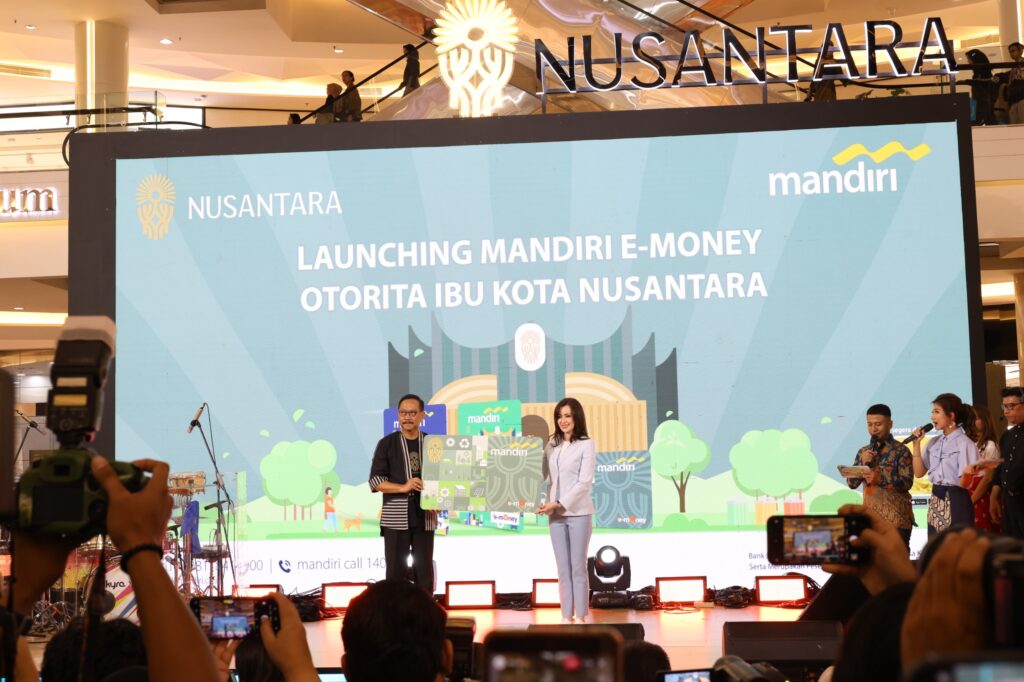 Otorita Ibu Kota Negara (IKN) dan Bank Mandiri luncurkan e-money Nusantara dalam kegiatan Nusantara Fair 2024 (26/01/2024).